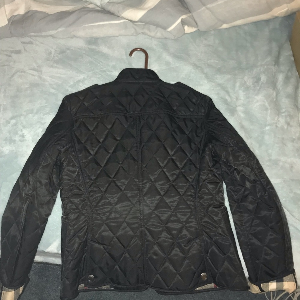 BURBERRY COAT SIZE SMALL BRAND NEW - Picture 3 of 4